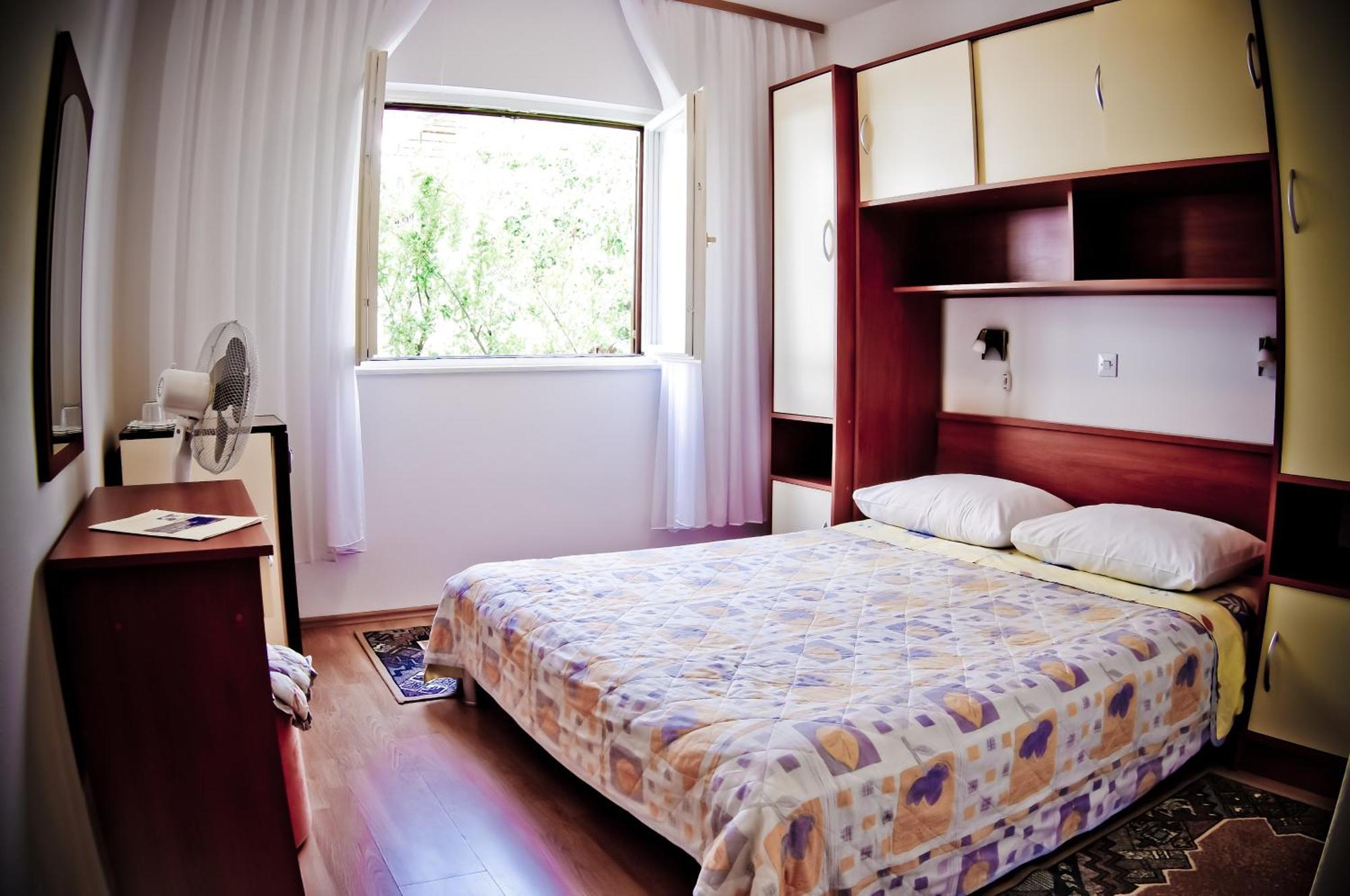 Apartments Slijepcevic Hvar Town Eksteriør billede